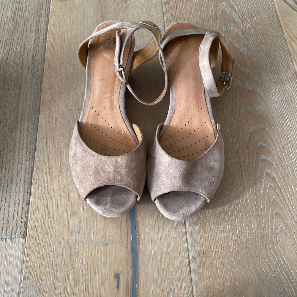 Clarks Beige Suede Wedges